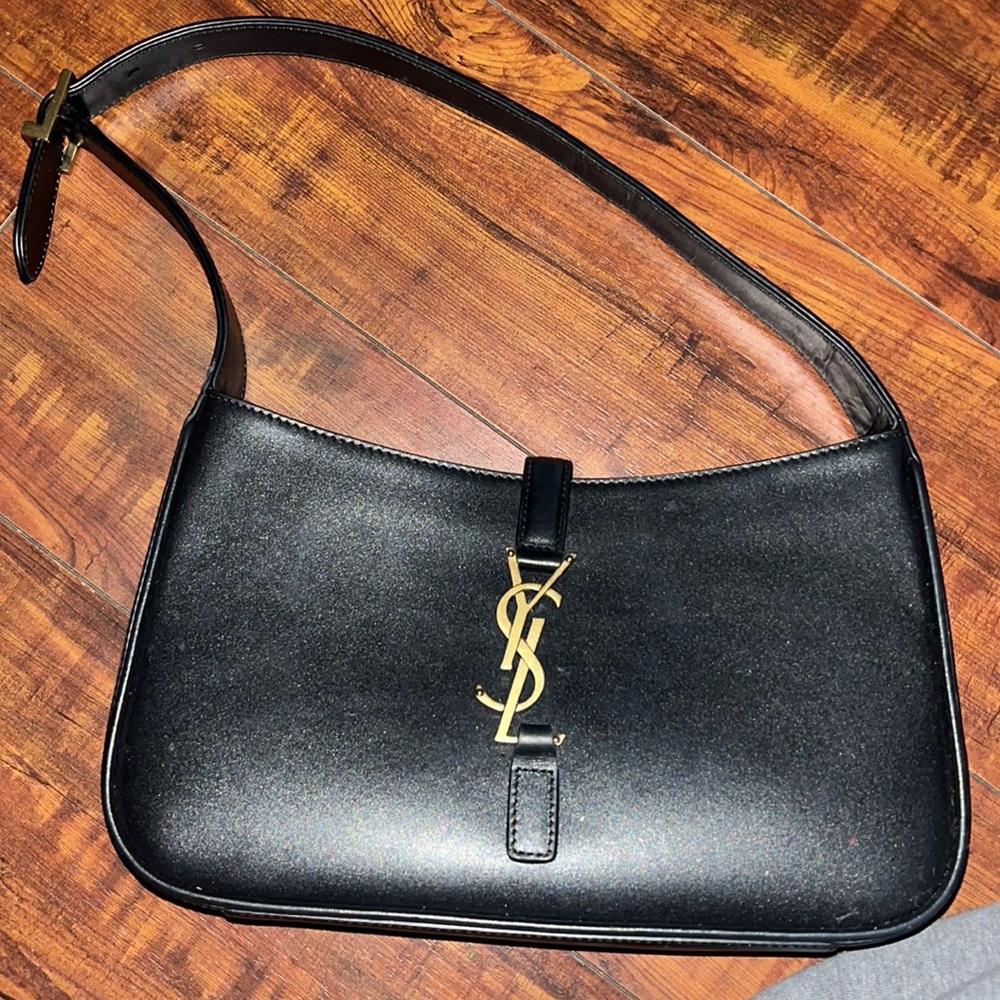 YSL Le 5 à 7 mini leather shoulder bag